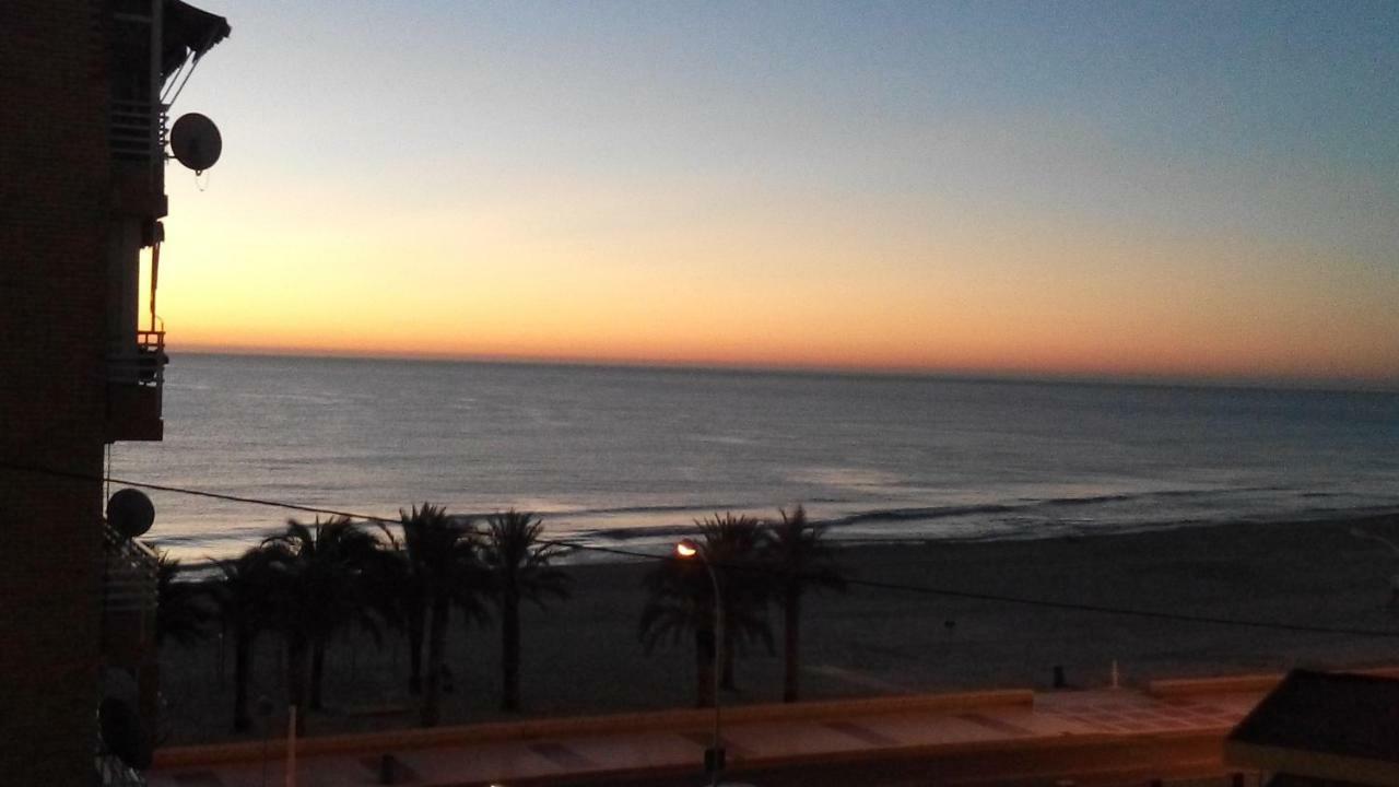 Апартаменти Playa El Campello & Parking Wifi Екстер'єр фото
