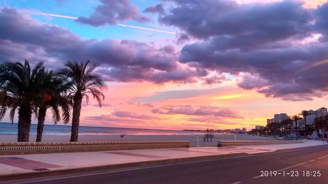 Апартаменти Playa El Campello & Parking Wifi Екстер'єр фото